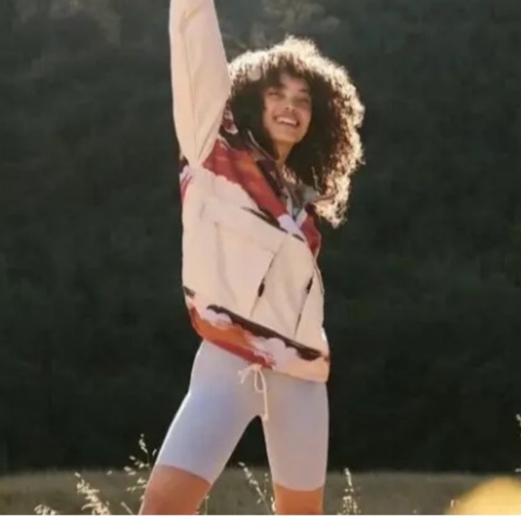 Free People Movement Day Break pullover jacket NWOT - Picture 3 of 15